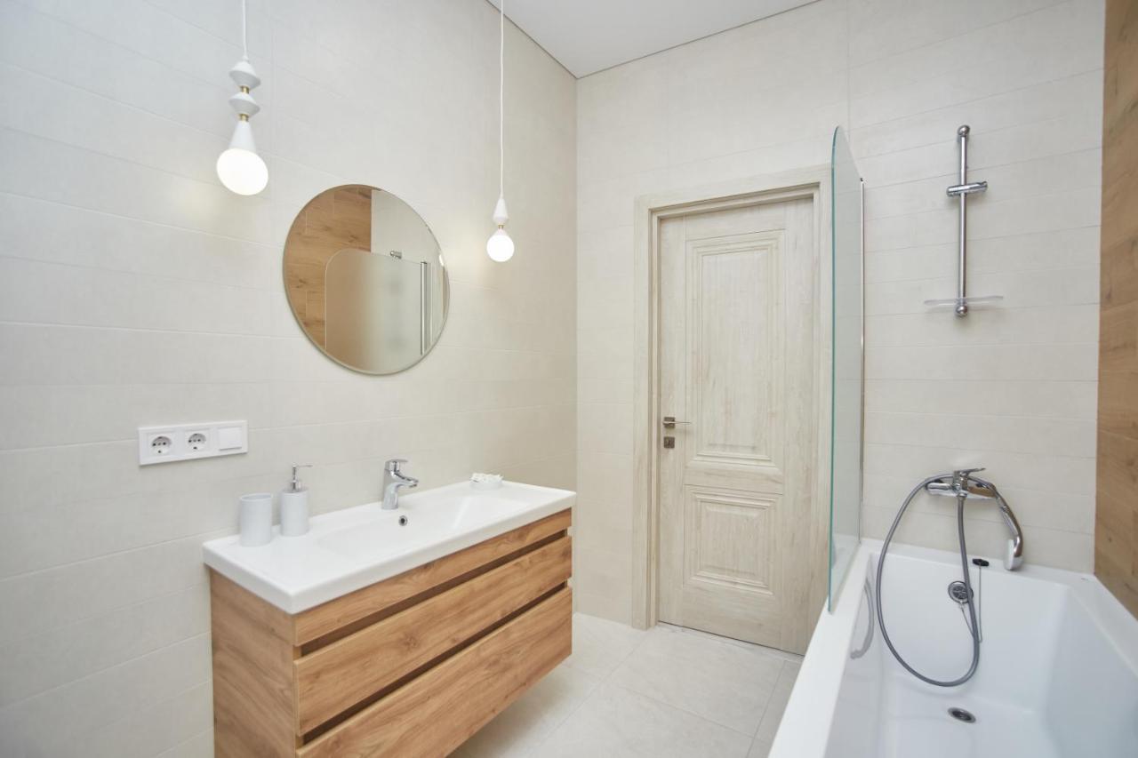 Sea, Central Arcadia, Lux 3 Room Apartment Odessa Eksteriør billede